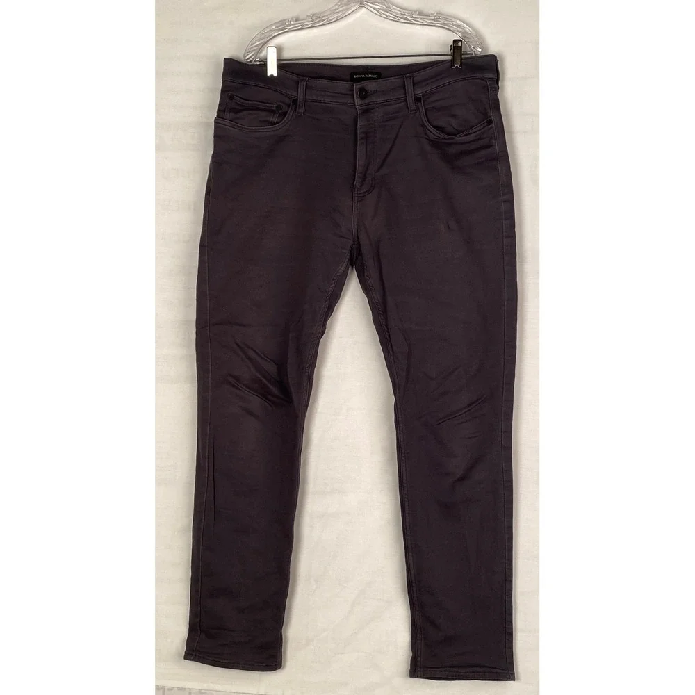 Banana Republic Pants Men's‎ 36x32 Dark Gray Straight Fit Chinos Pants Soft EC